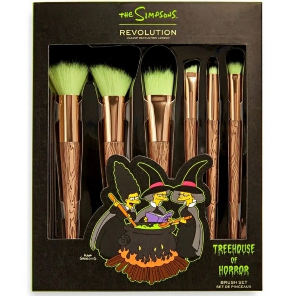 REVOLUTION The Simpsons Halloween Makeup Brush Set NEW